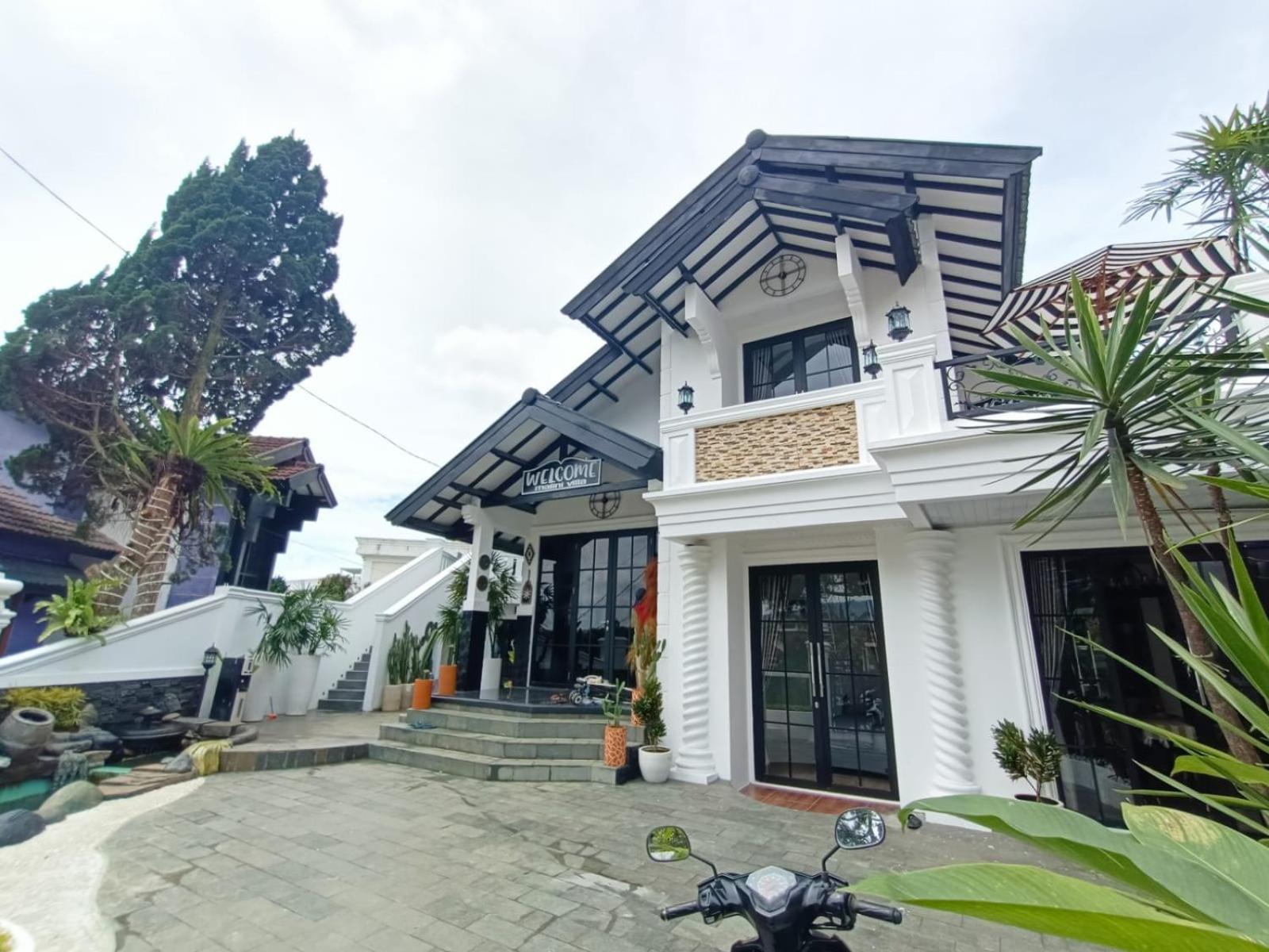 Villa Kota Bunga Malini 10 Cikundul المظهر الخارجي الصورة