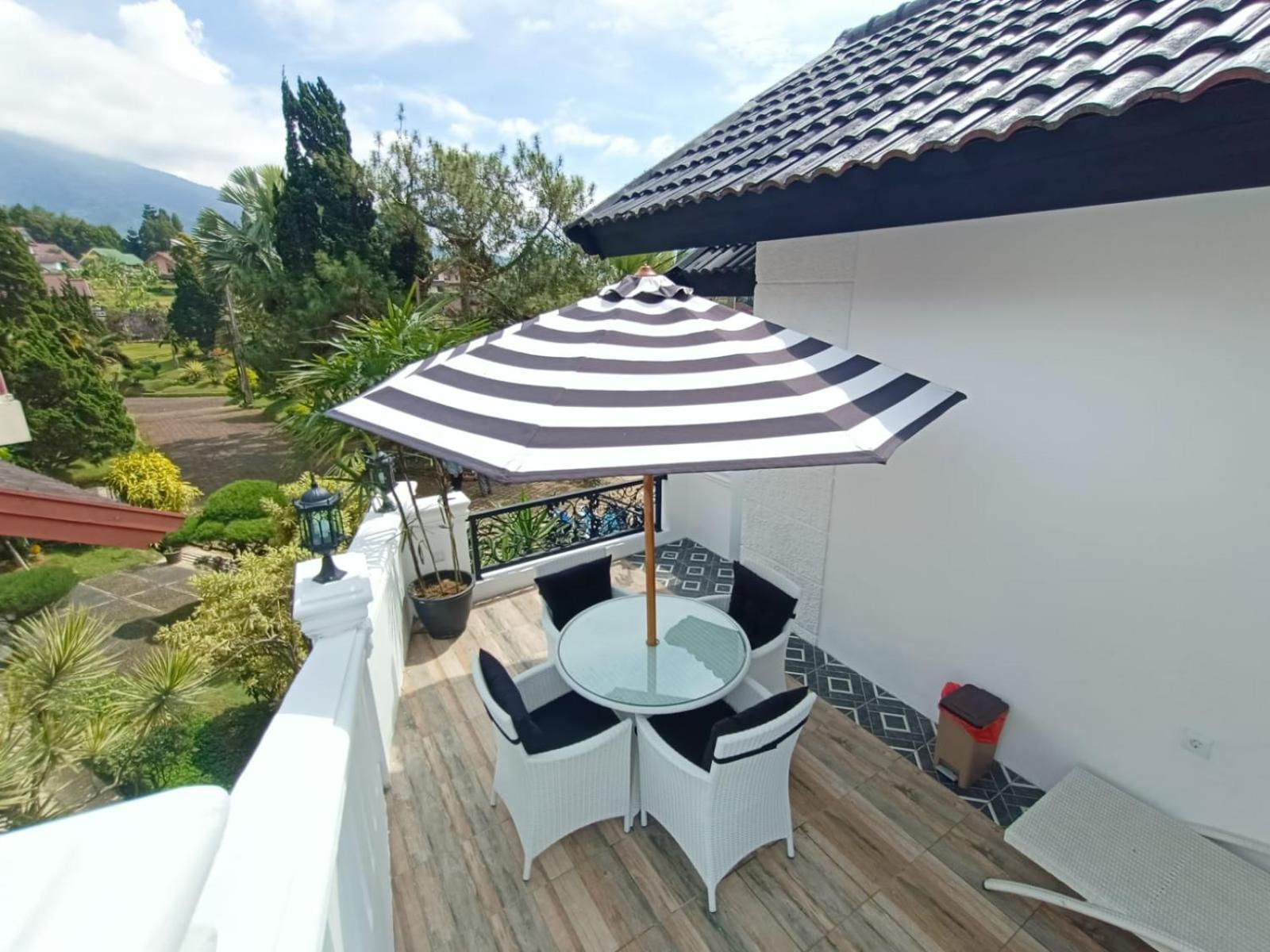 Villa Kota Bunga Malini 10 Cikundul المظهر الخارجي الصورة