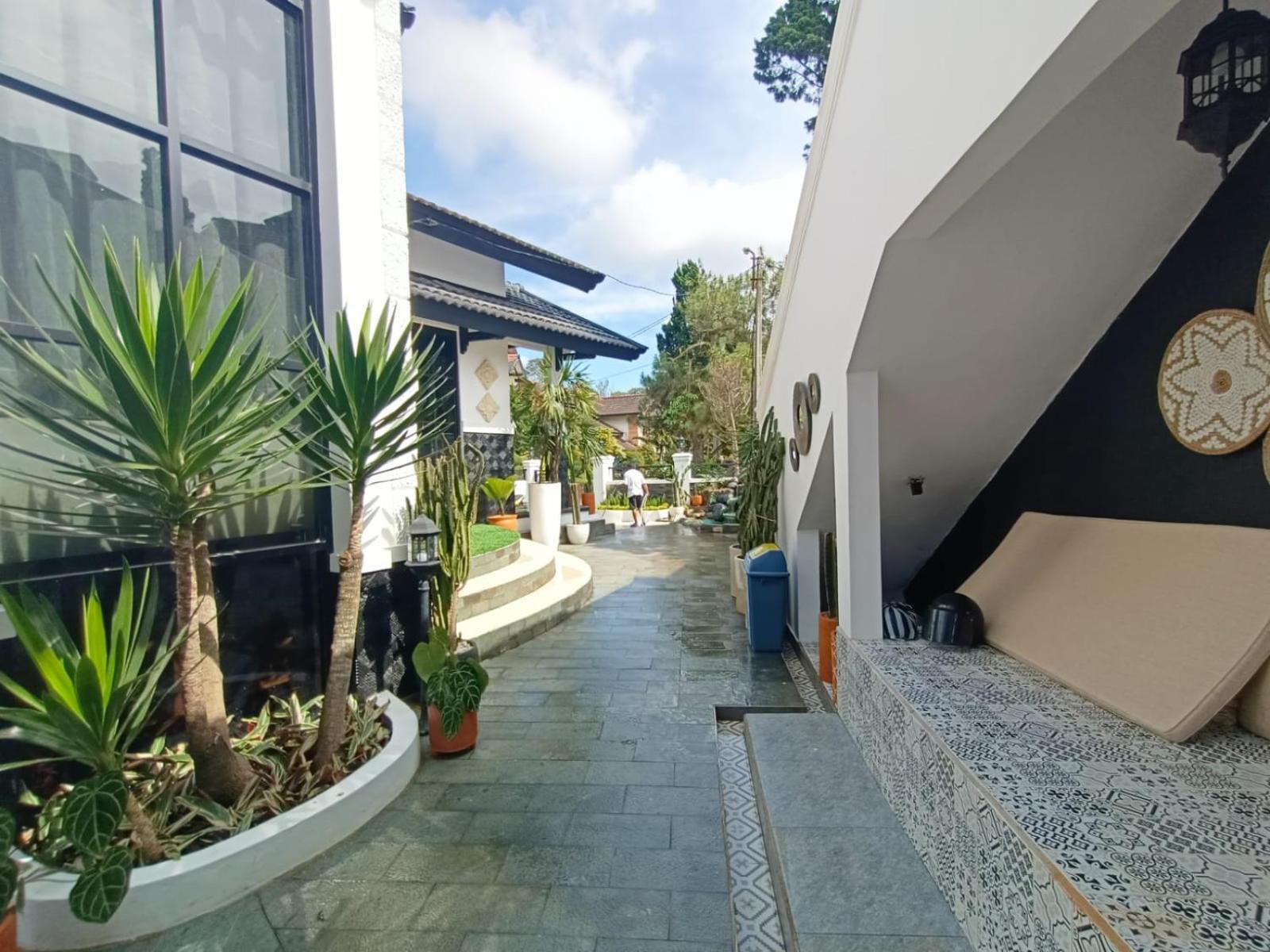 Villa Kota Bunga Malini 10 Cikundul المظهر الخارجي الصورة
