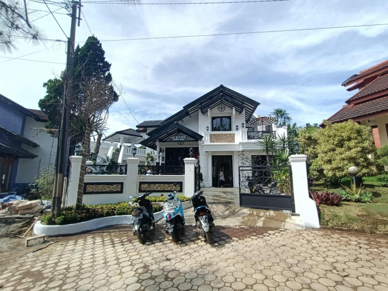 Villa Kota Bunga Malini 10 Cikundul المظهر الخارجي الصورة