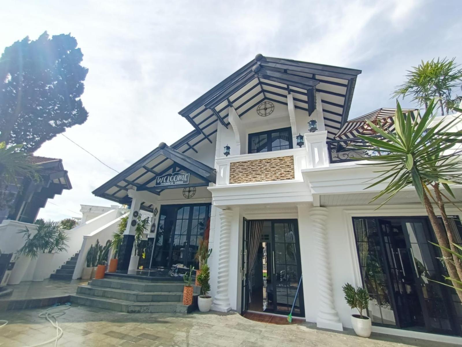 Villa Kota Bunga Malini 10 Cikundul المظهر الخارجي الصورة
